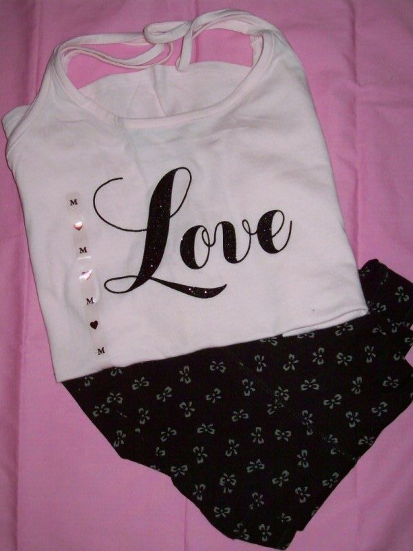 Victorias_Secret_Pillowtalk_Sleepwear_PinkLove