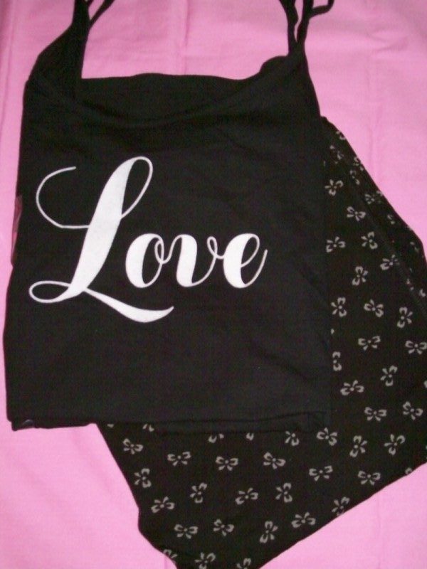 Victorias_Secret_Pillowtalk_Sleepwear_BLBowtie